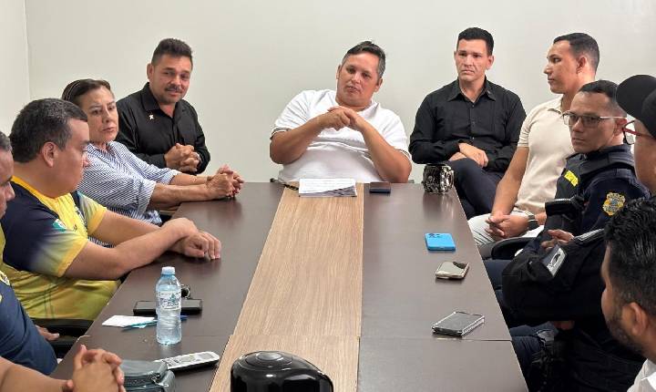 Com salários atualizados e crise financeira superada, prefeito Marcelo Pantoja lança Agenda do Servidor em Pedra Branca