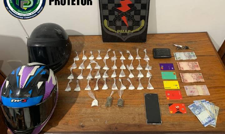 Força Tática surpreende suspeito e encontra drogas escondidas em capacete no Araxá