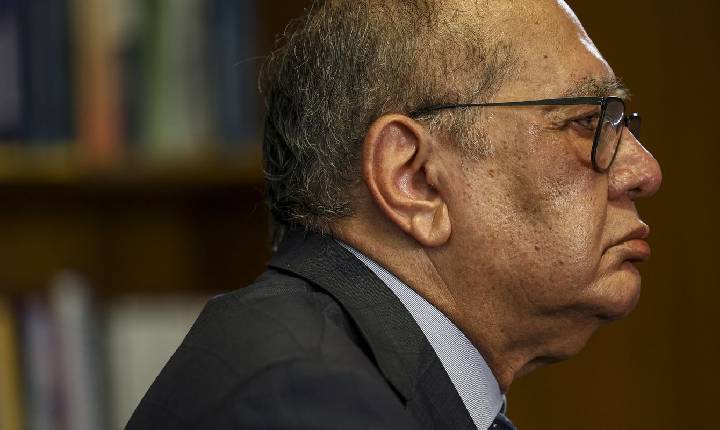 Mendes critica vazamentos e envio de Vorcaro para presídio federal 