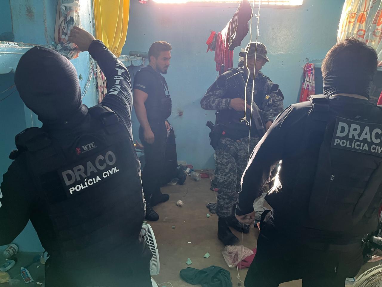 AÇÃO DA DRACO NO IAPEN RESULTA NA APREENSÃO DE DROGAS E APARELHOS CLANDESTINOS