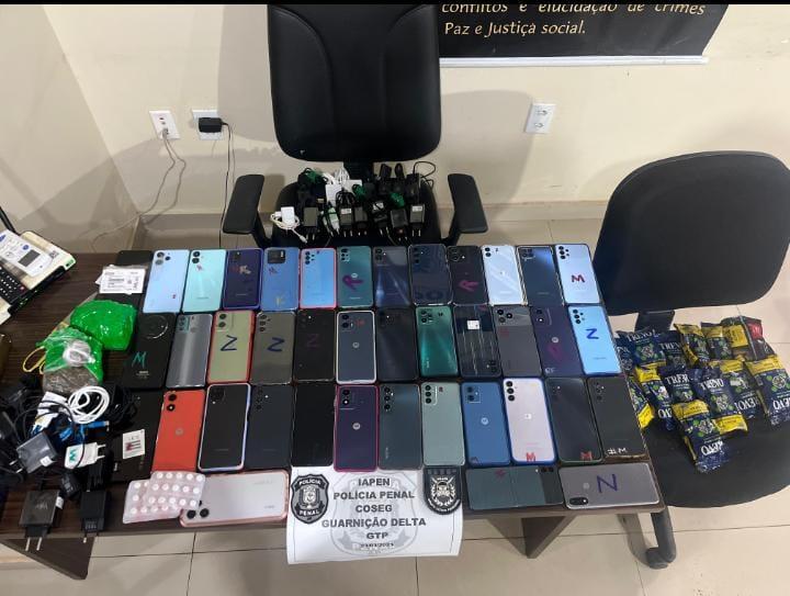 Polícia Penal frustra tentativa de envio de celulares e drogas para dentro do IAPEN