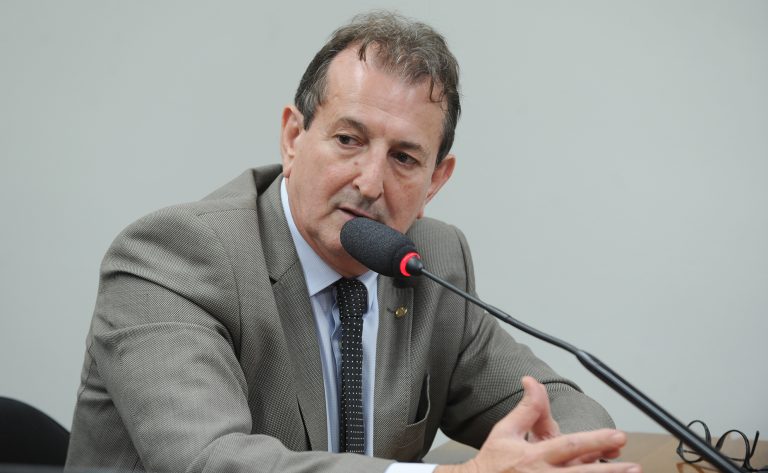 Projeto prevê avaliação anual de impactos social e ambiental do novo Imposto Seletivo