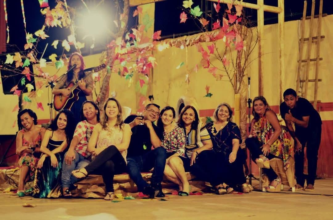 Sarau Vozes das Estações celebra a arte amazônica com poesia e música em Macapá