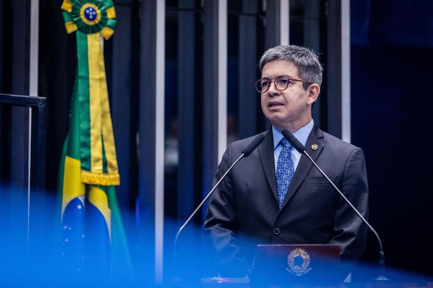 “Destrava obras importantes”: Senado aprova projeto de Randolfe que libera R$ 500 milhões para o Amapá