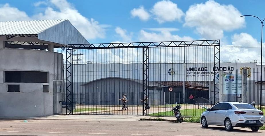 Celulares proibidos e rotina padronizada: IAPEN adota POP para reforçar segurança