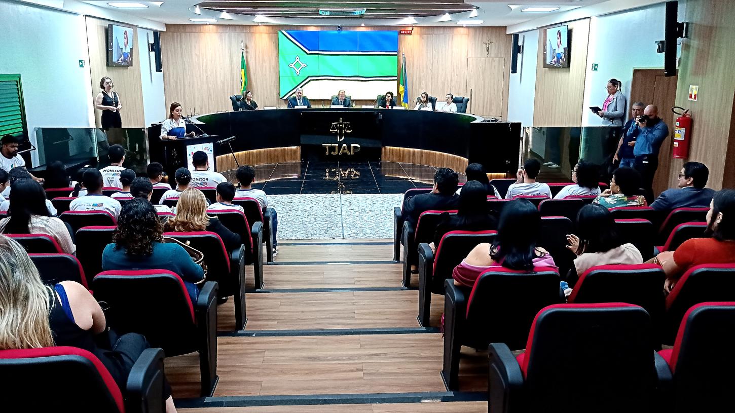 TJAP realiza seminário sobre adoção legal com foco em segurança e amor à infância