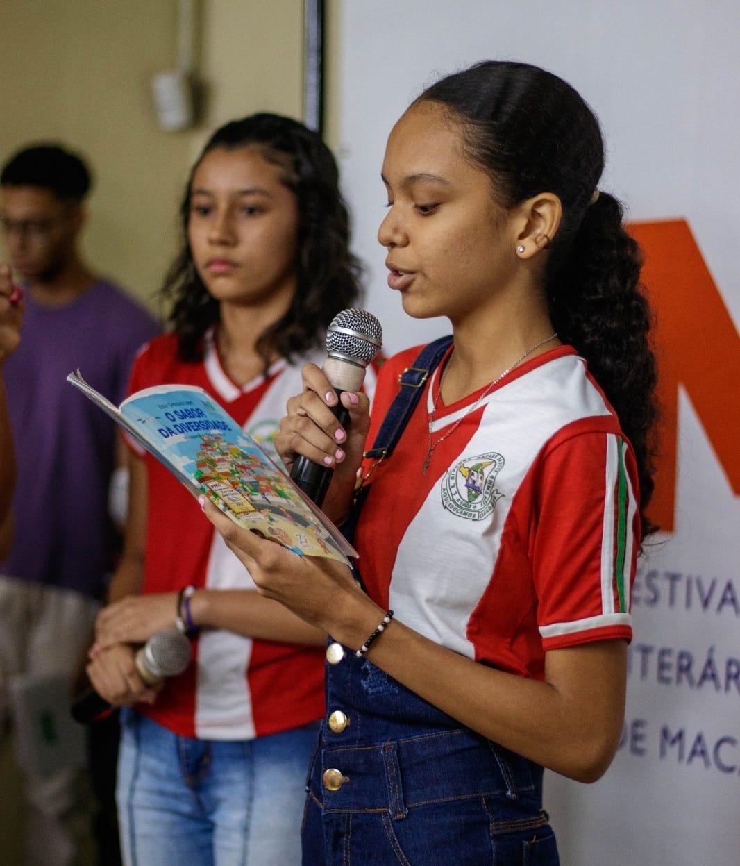 Flimac 2025 leva formação literária itinerante a escolas do Amapá