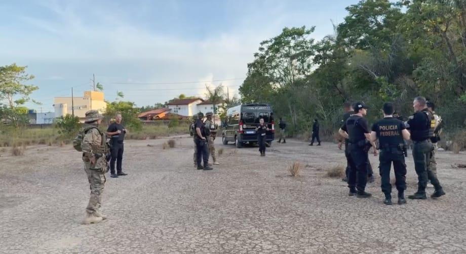PF desmonta invasão em área do aeroporto de Macapá e prende 11 pessoas